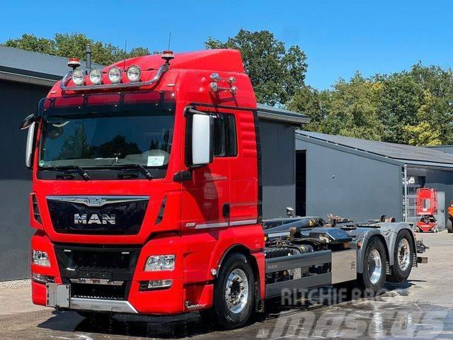 MAN TGX 26.520 6x2 Lenk-/Lift MEILLER Abrollkipper Vrachtwagen met containersysteem