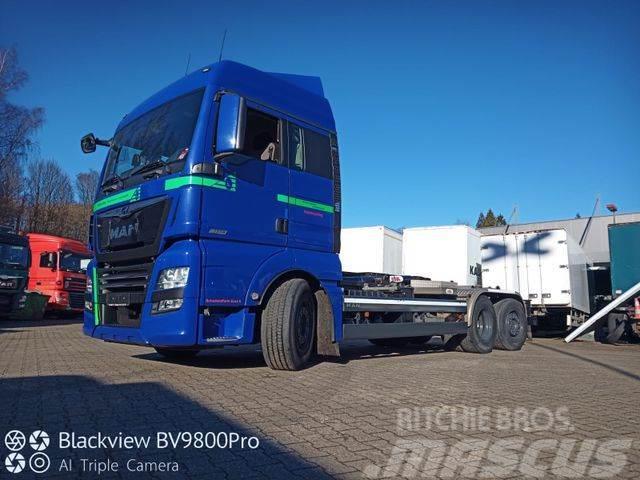 MAN TGX26.580,472TKM,1.Hd.D-Fzg.Euro6,Scheckh. Vrachtwagen met containersysteem