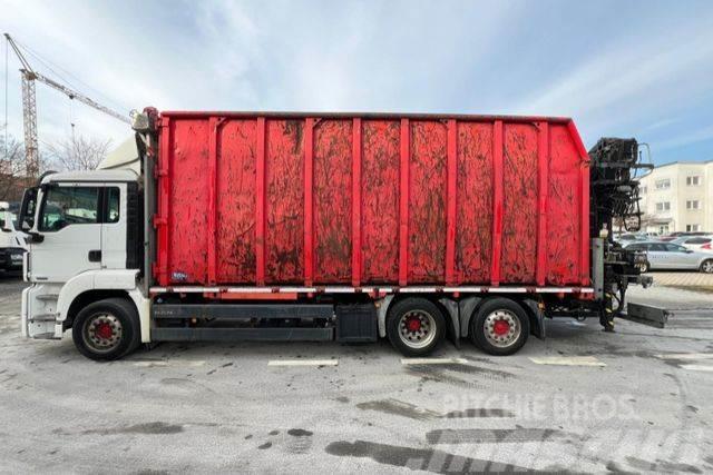 Volvo FMX-460 8x4 Vrachtwagen met containersysteem