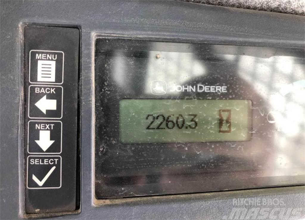 John Deere 323D Schrankladers