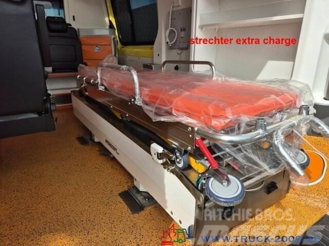 Mercedes-Benz Sprinter 416 RTW Ambulance Delfis Rettung Autom. Anders