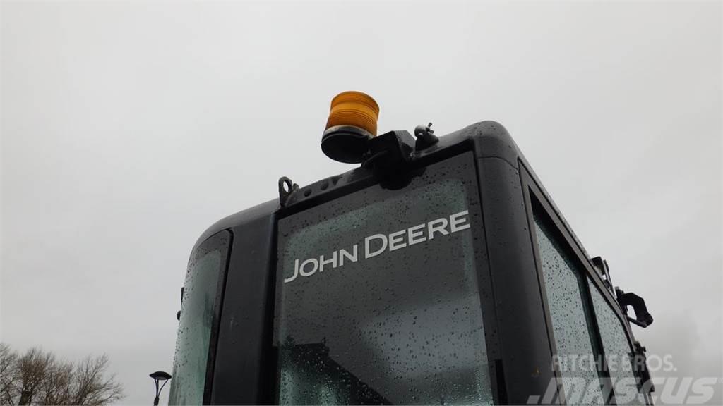 John Deere 27D Rupsgraafmachines
