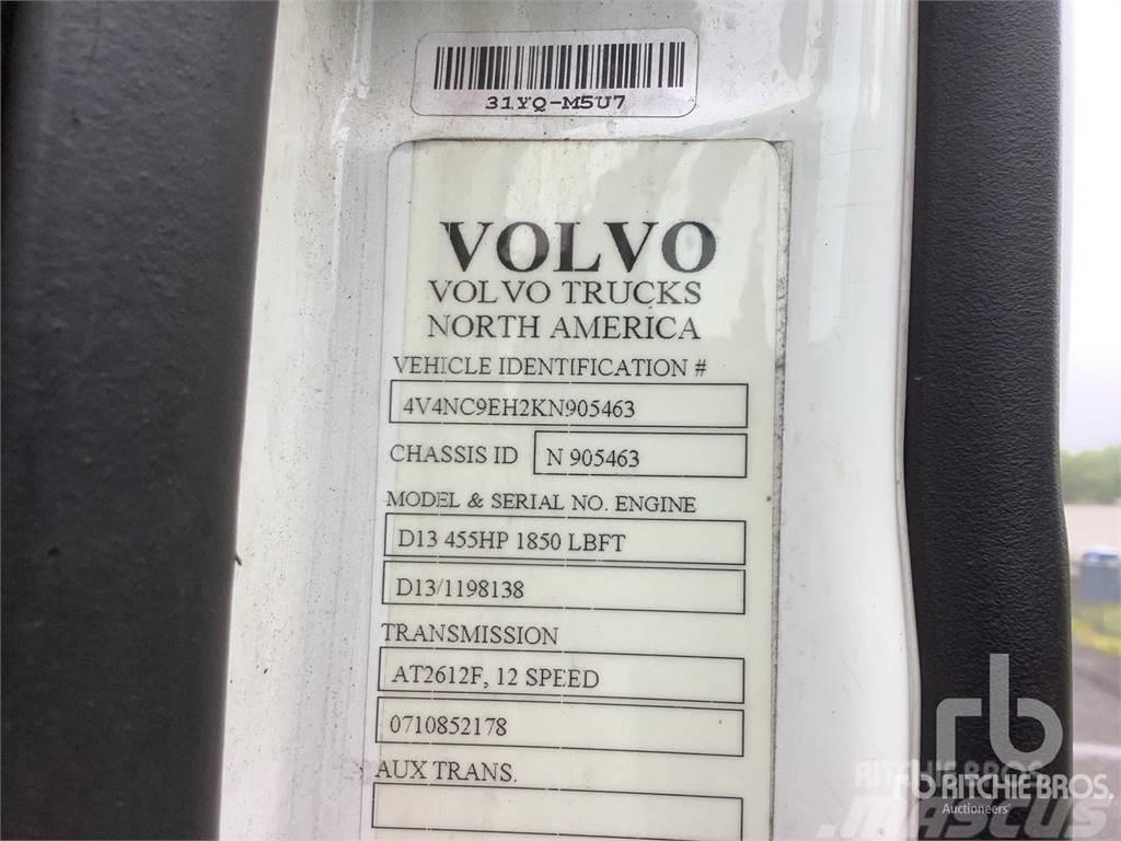 Volvo VNL Trekkers