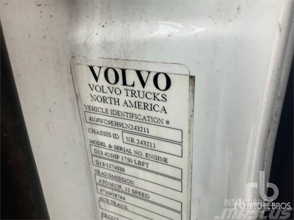 Volvo VNR Trekkers