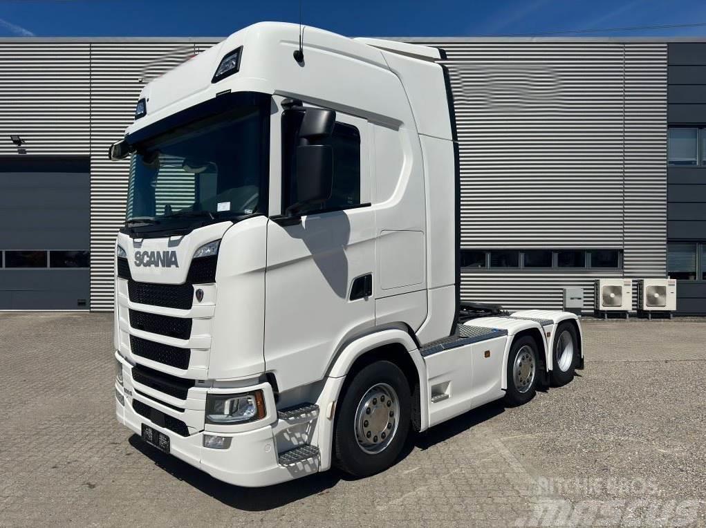 Scania S500 Twinsteer Tractor Units