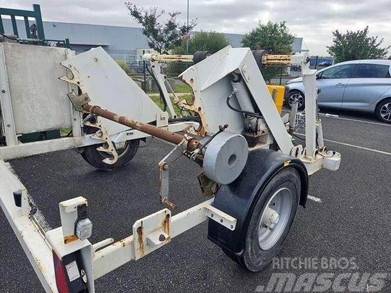  Adoc 3T5 Flatbed/Dropside trailers