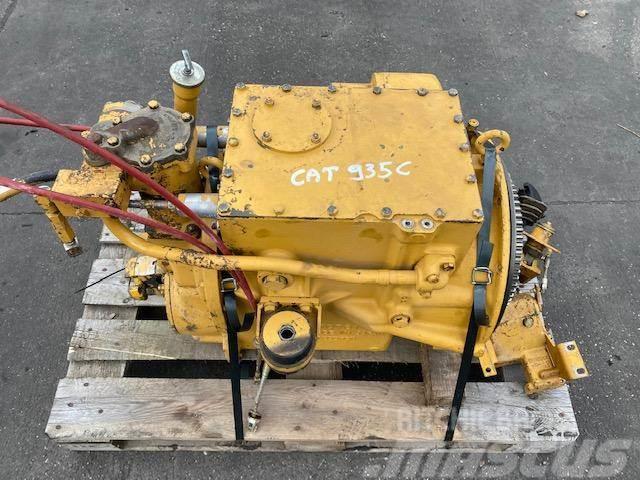 CAT 935 C TRANSMISSION Transmissie
