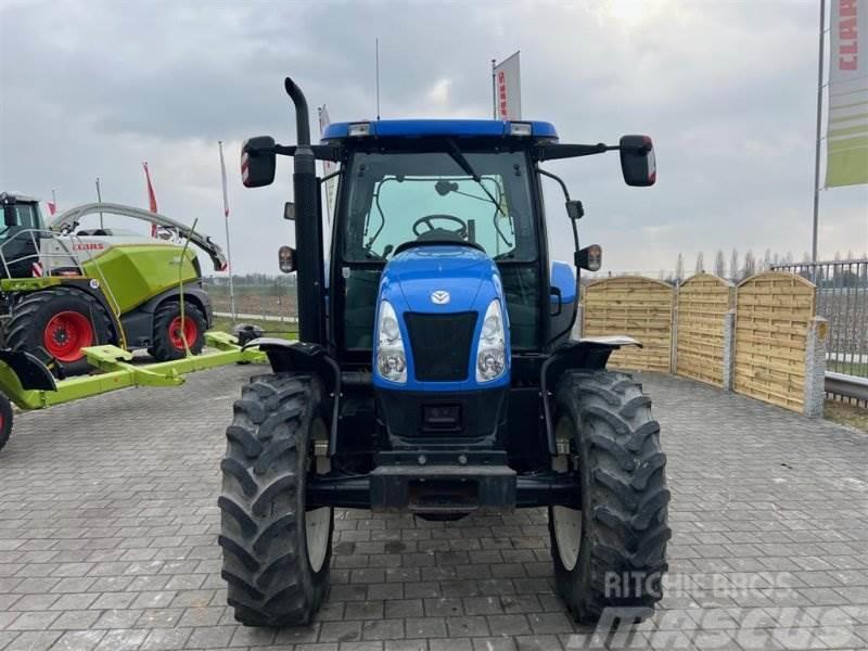 New Holland TS 100 Tractoren