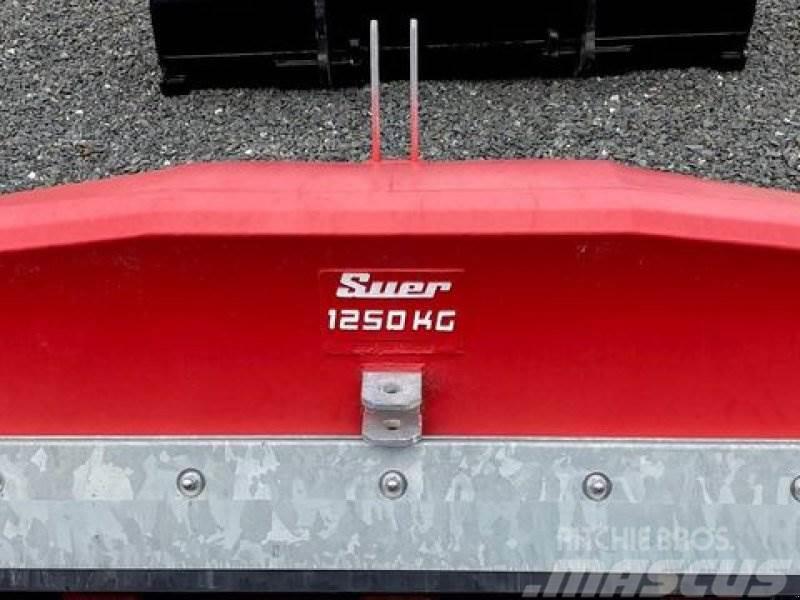  Suer SBS 1250 STAHLBETONGEWICHT Overige accessoires voor tractoren