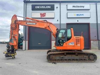 Doosan DX235LCR