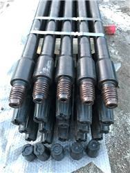 Ditch Witch JT1220 Drill pipes