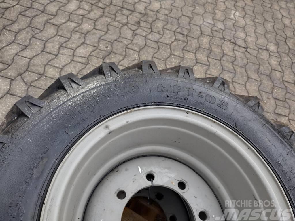 Mitas Reifen für Atlas AR60 Banden, wielen en velgen