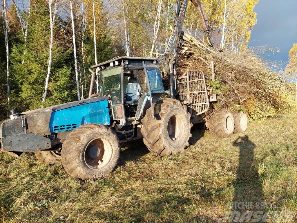 Valtra 8400 Bosbouw tractoren