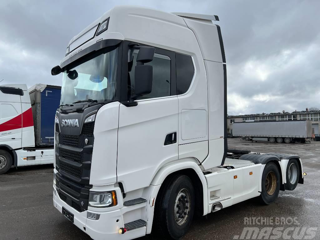 Scania S580A6X2NB with HYDRAULICS, full air, retarder Trekkers
