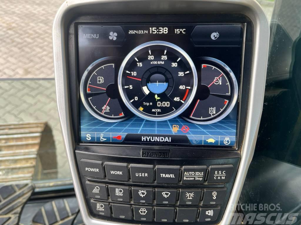 Hyundai HX 220 L Rupsgraafmachines