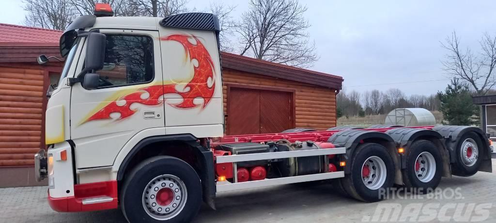 Volvo FM470, 8x4, HYDRAULICS Chassis met cabine