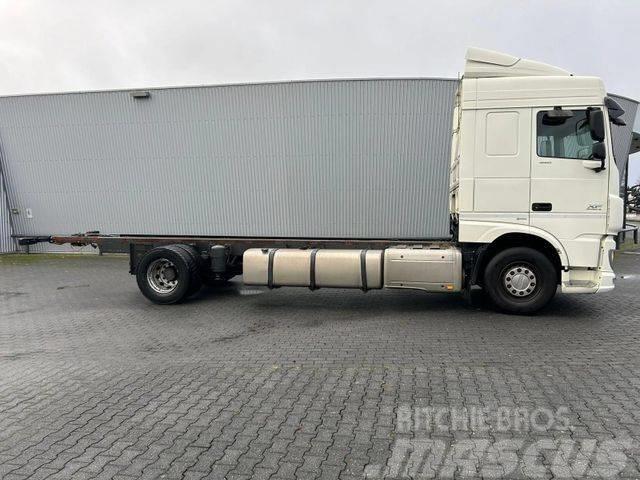 DAF XF106.440 CHASSIS Chassis met cabine