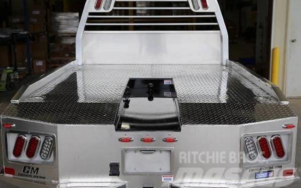 CM AL ER Aluminum Hauler Body Truck Bed Chassis met cabine