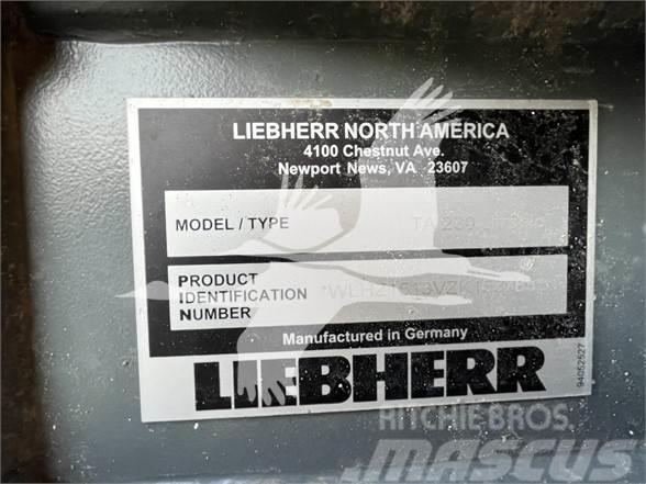 Liebherr TA230 LITRONIC Knik dumptrucks
