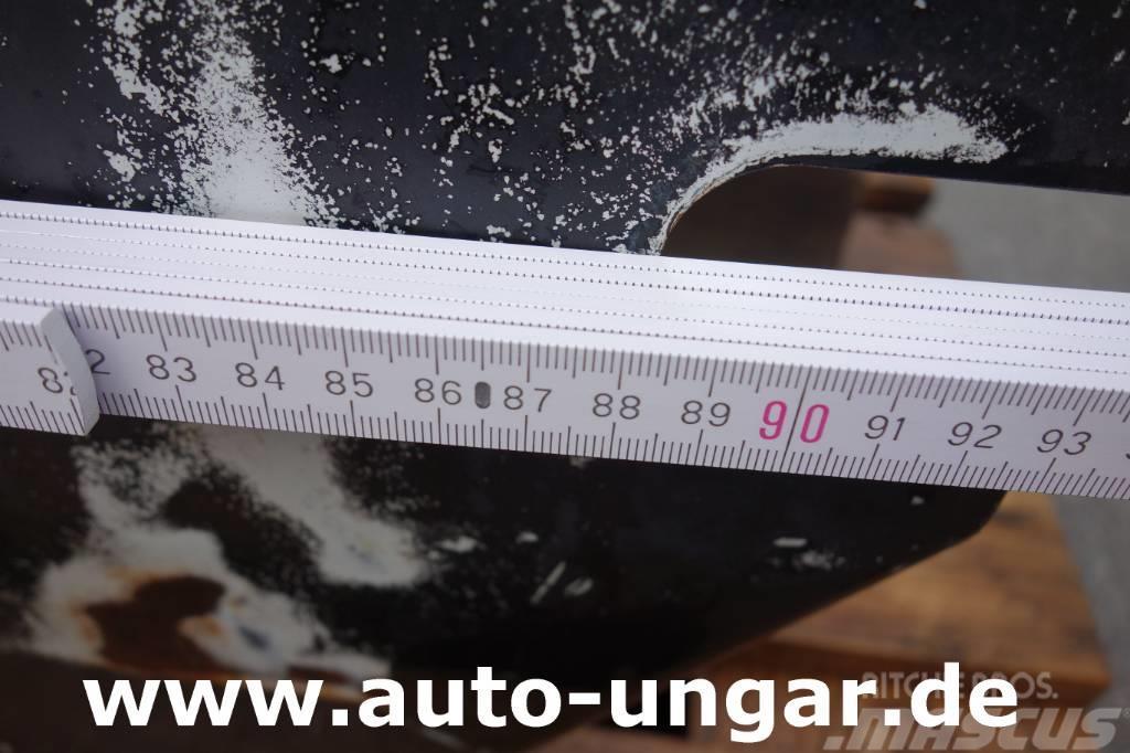 Unimog Multicar Adapterplatte Frontkraftheber Unimog Mult Utiliteitsmachines