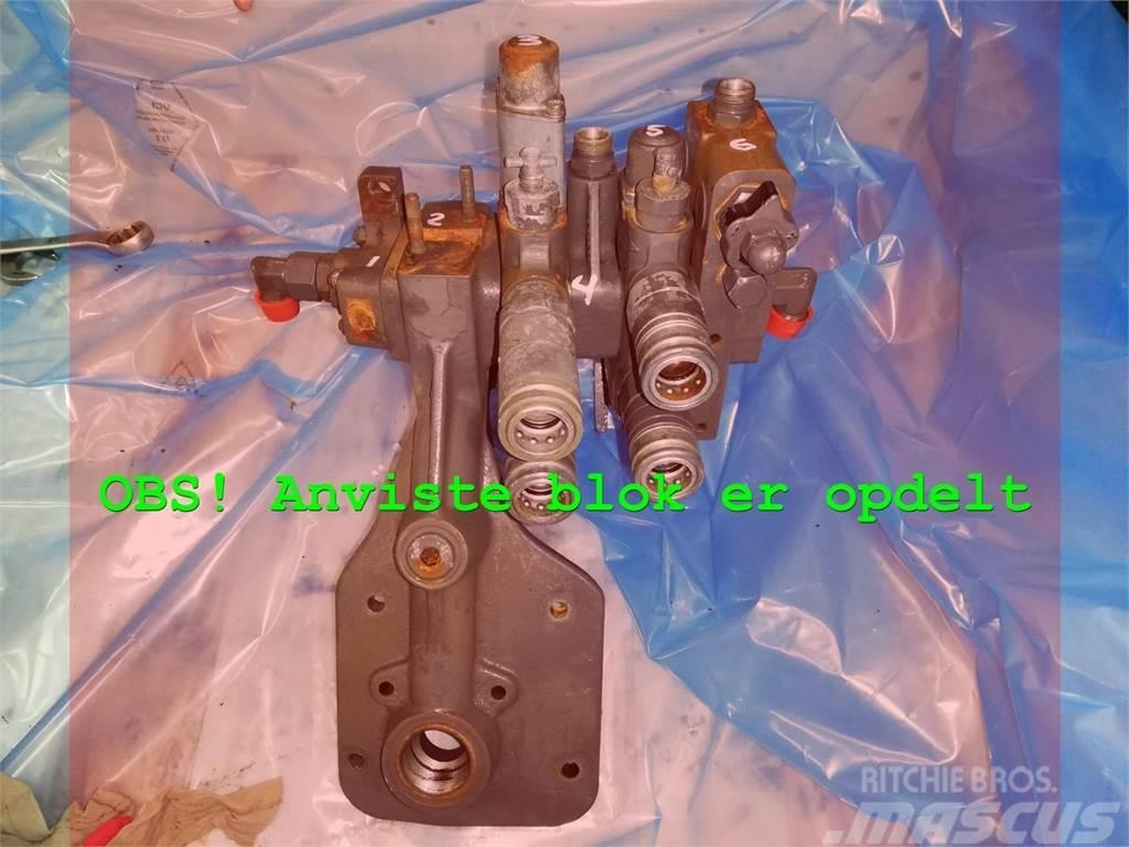 CLAAS Arion 420 Remote control valve Hydraulics