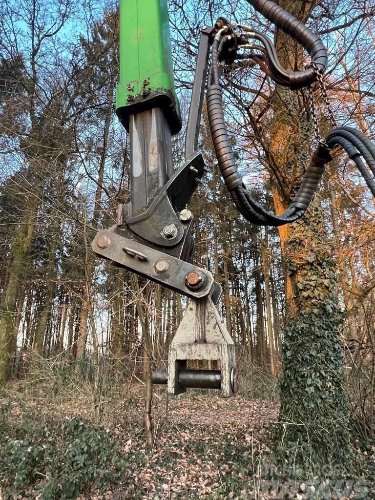 Sennebogen 718 M Graafmachines voor de bosbouw