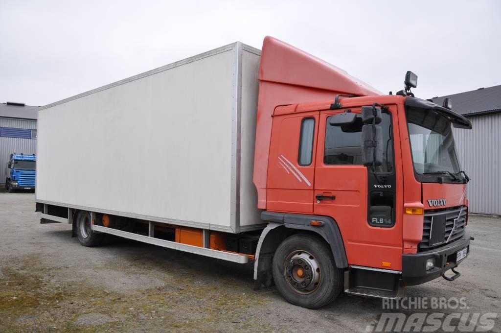 Volvo FL614 4X2 Dieren transport trucks