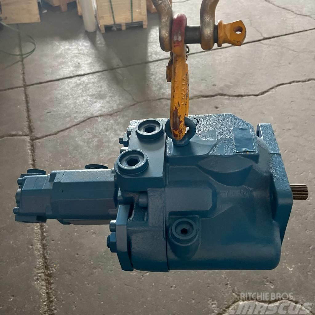 Takeuchi B070 hydraulic pump 19020-14800 pump Transmissie
