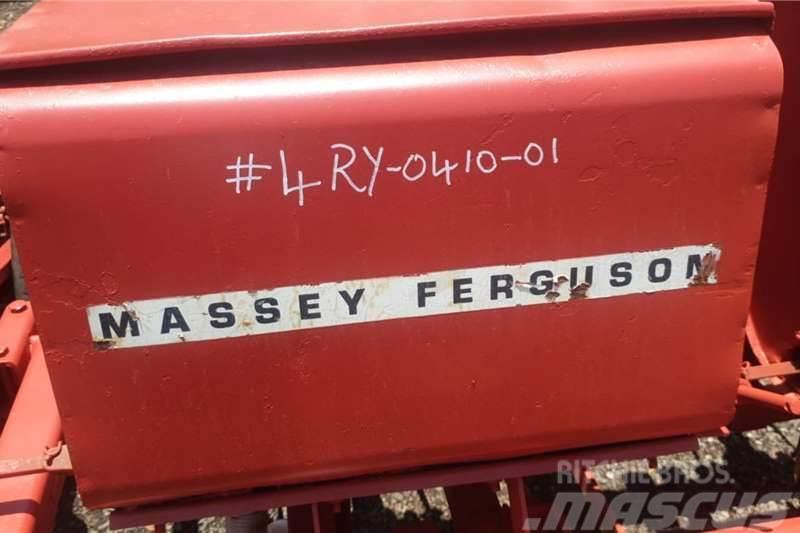 Massey Ferguson 4 Row Planter Anders