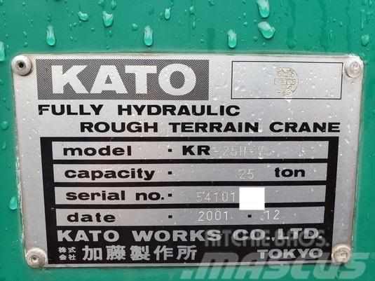 Kato KR25H-V5 Ruwterrein kranen