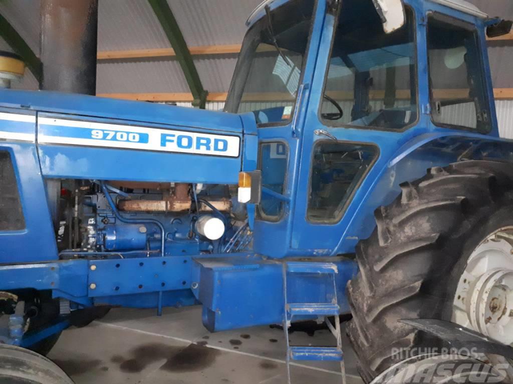 Ford 9700 Tractoren