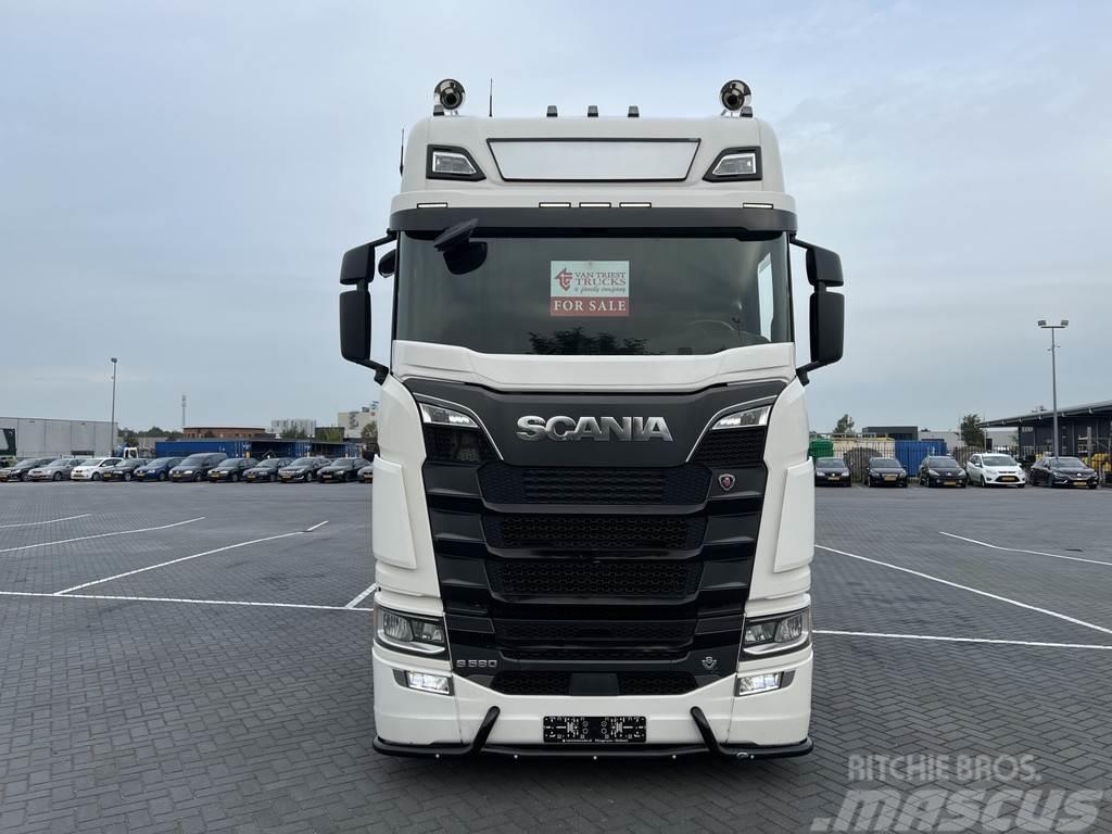 Scania 580S V8 NGS full air retarder, night airco Trekkers