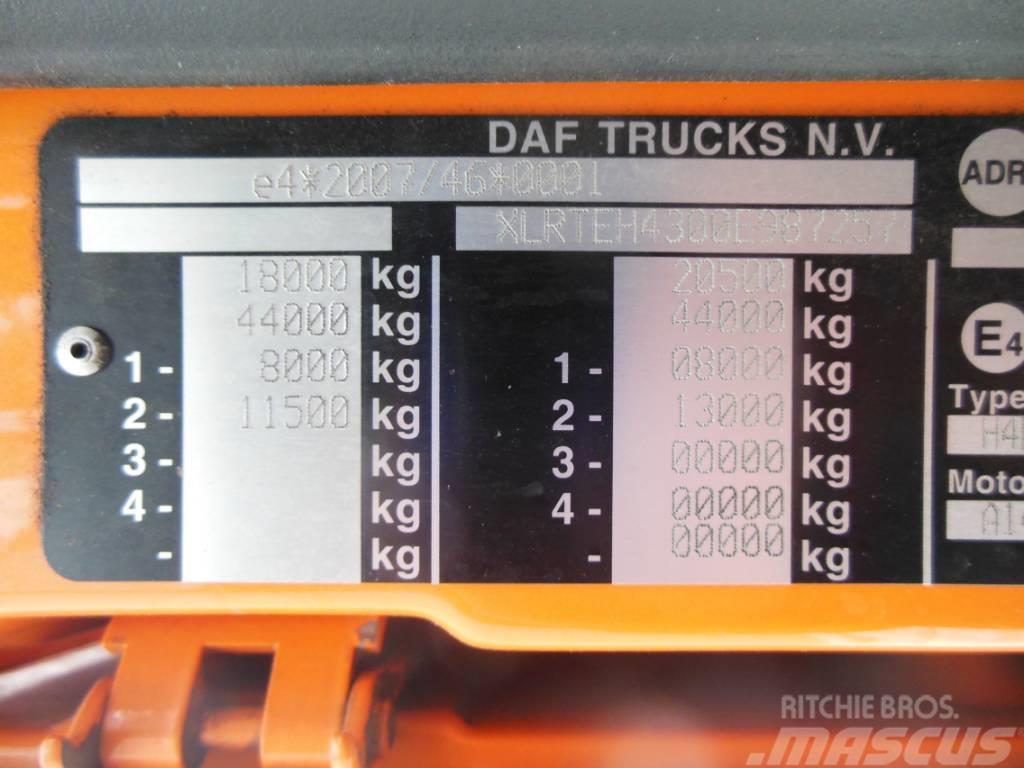 DAF XF106.460 Trekkers