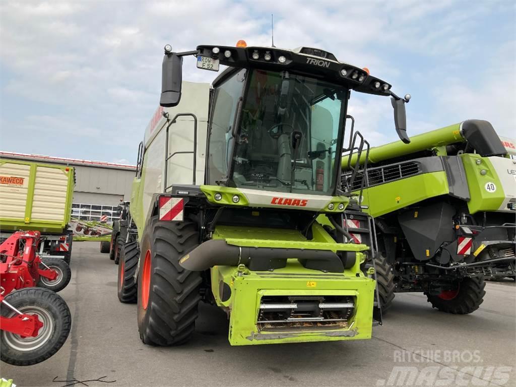 CLAAS Trion 520 Maaidorsmachines