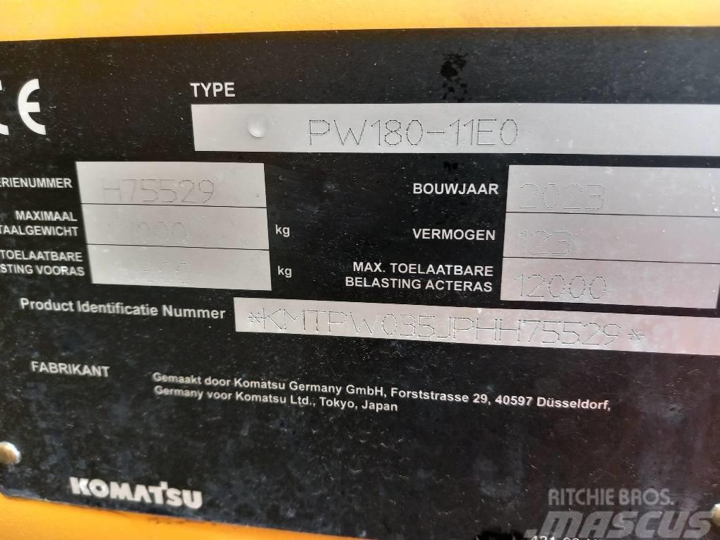 Komatsu PW180-11E0 Wielgraafmachines