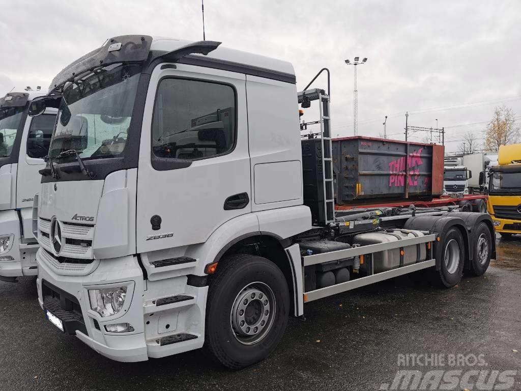 Mercedes-Benz Actros 2836 Lastväxlare Vrachtwagen met containersysteem