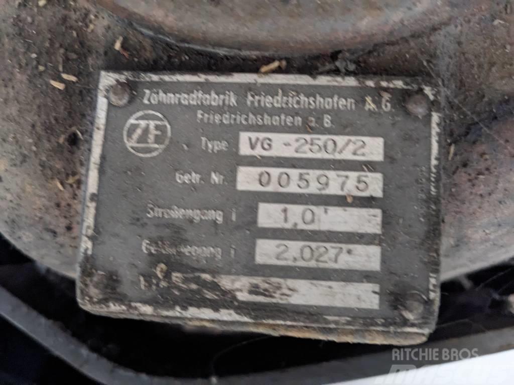 ZF Verteilergetriebe VG-250/2 Versnellingsbakken