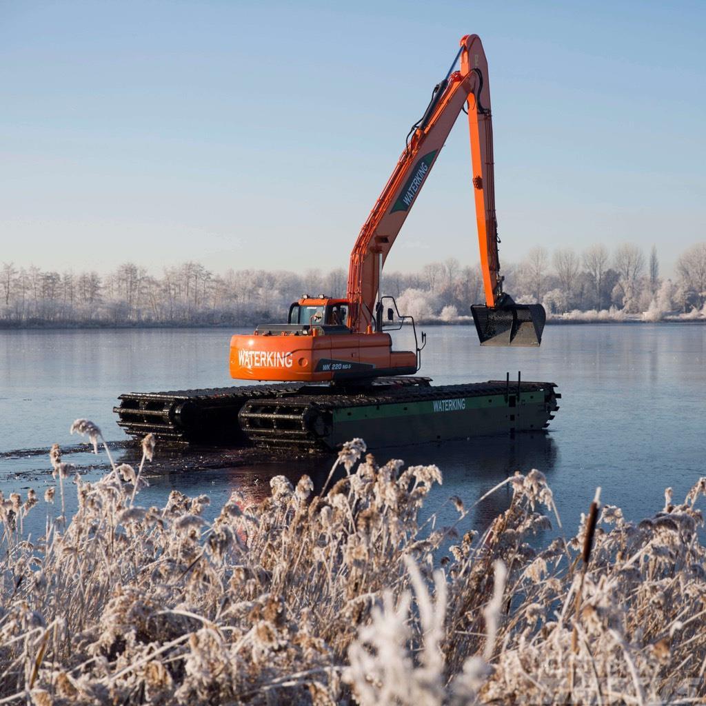 Waterking Range of amphibious excavators  2-22 ton Amfibische graafmachines