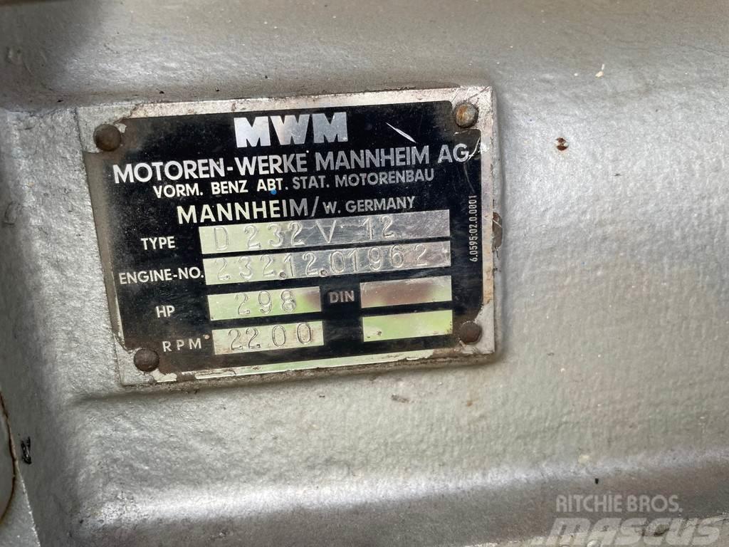 MWM D232 V12 PUMP USED Waterpompen