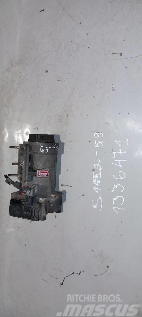 Scania R144.530 main brake valve 1336471 Remmen