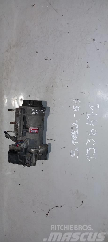 Scania R144.530 main brake valve 1336471 Remmen