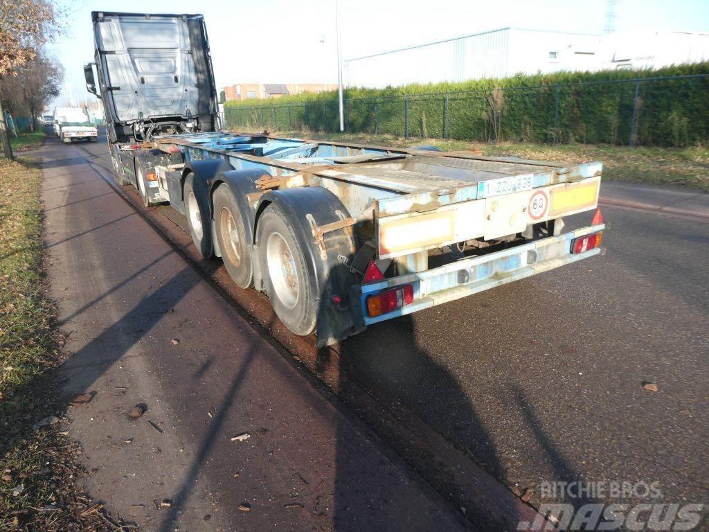 Van Hool 3B0049 30 ft Containerchassis