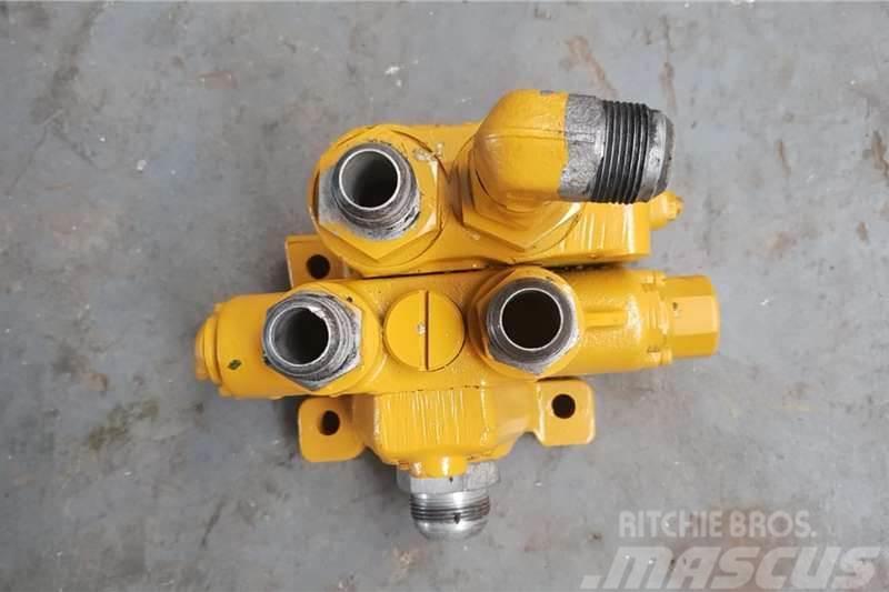 Bell B25A Hydraulic Control Valve Anders