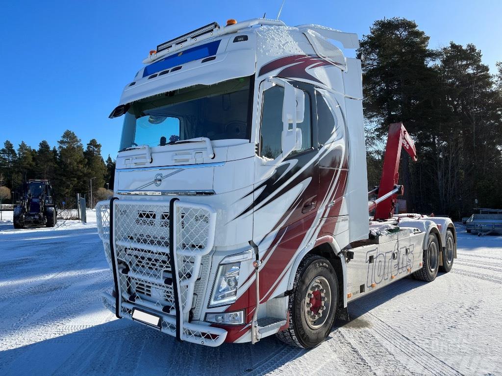 Volvo FH 540 Vrachtwagen met containersysteem