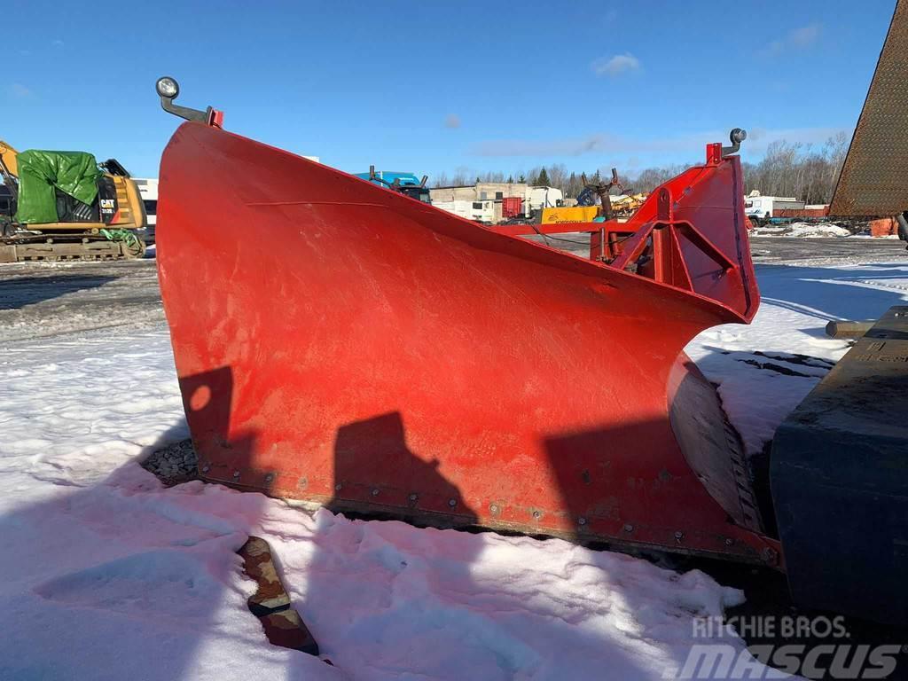  Hydraulic ARROW SNOW PLOW / LUMESAHK Sneeuwruimers en -schuivers