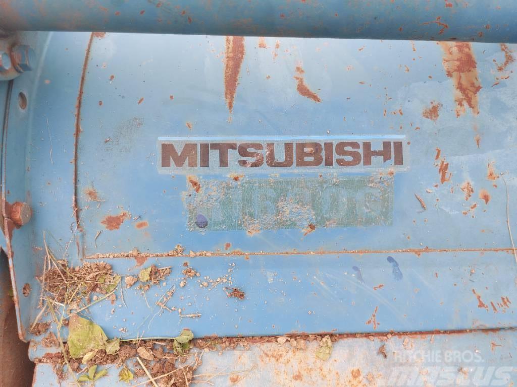 Mitsubishi Kesantoleikkuri Klepelmaaiers