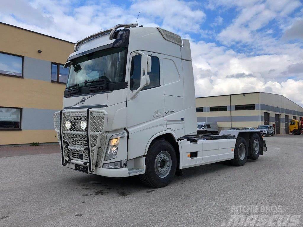 Volvo FH540 6x2 + HYDRAULICS + VEB Chassis met cabine