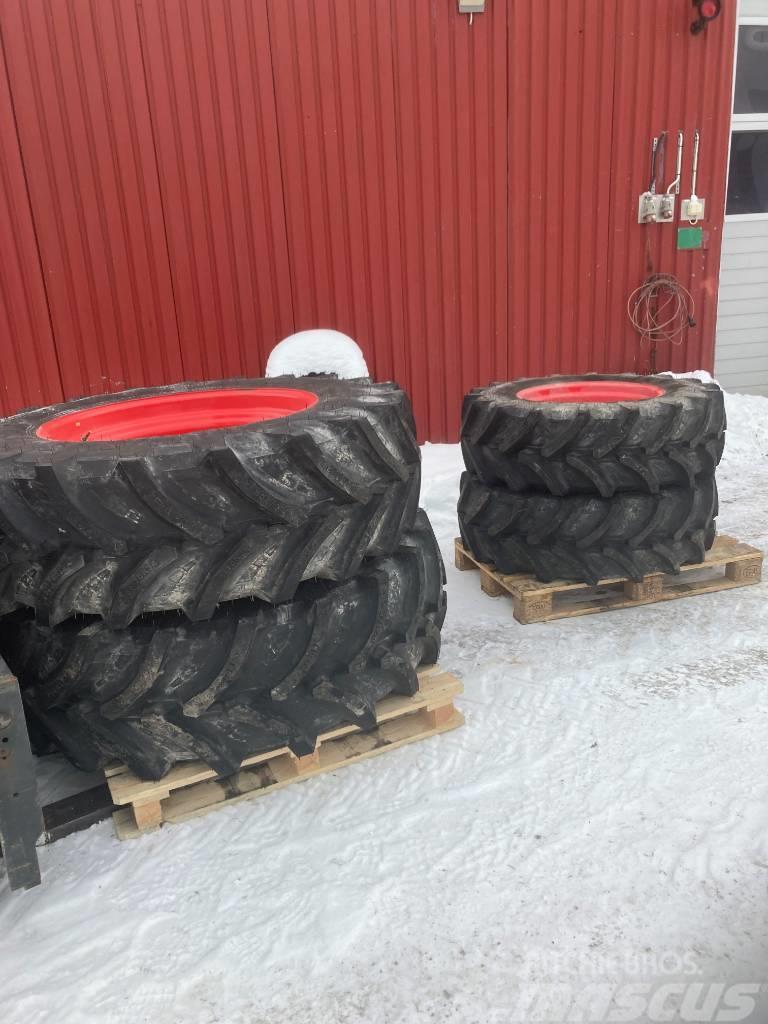  Däck och fälg 480/70R34 - 380/70R24 Overige accessoires voor tractoren