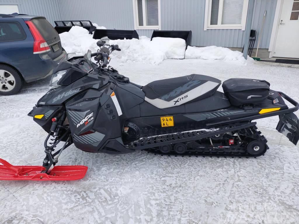 Ski-doo mxz 600 xrs Sneeuwscooters