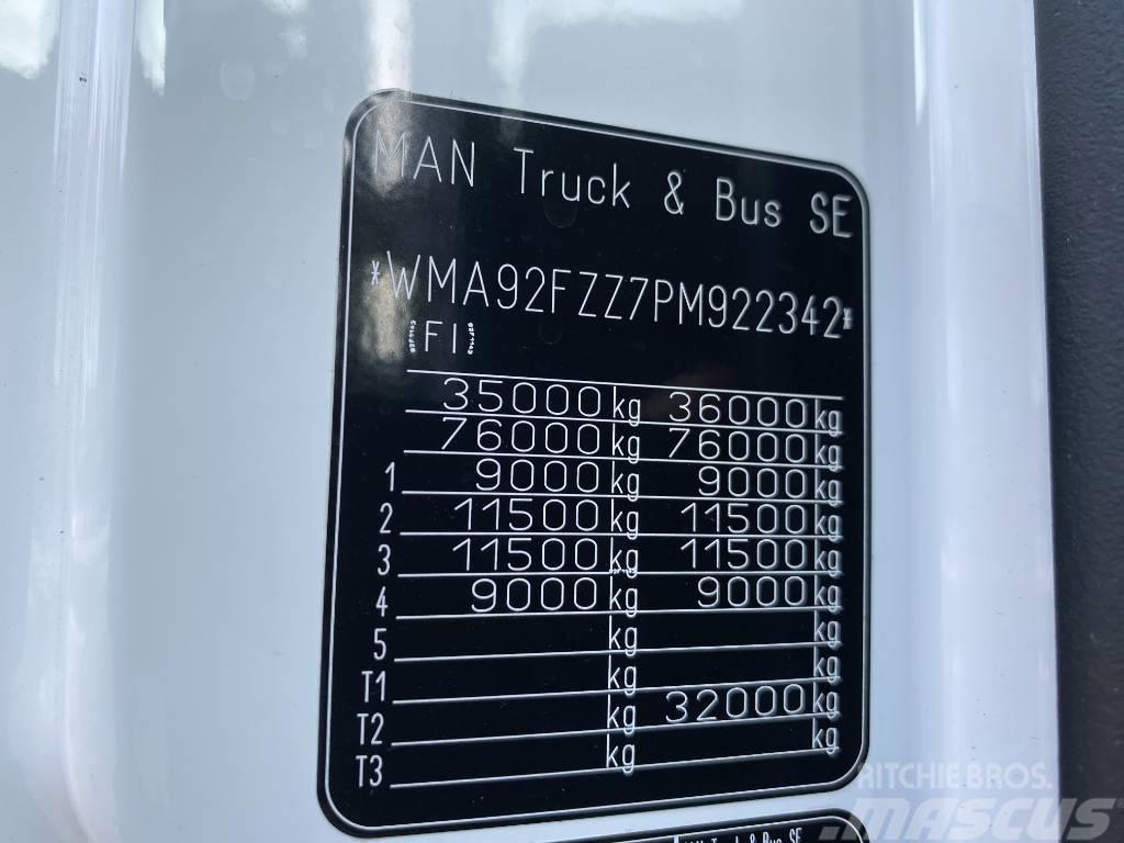 MAN TGX 35.580 8X4-4 BL 4200 Vrachtwagen met containersysteem